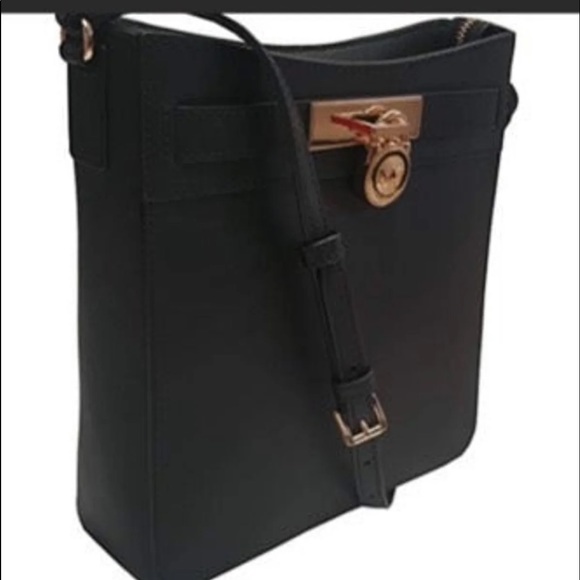 NWT. Price drop! AUTH Michael Kors crossbody - Picture 6 of 8